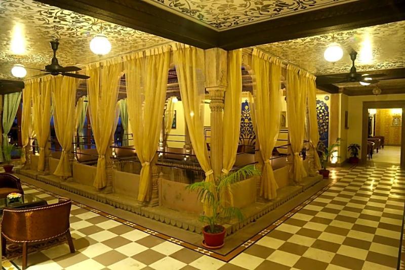 Brijrama Palace, Varanasi - By The Ganges Exterior photo